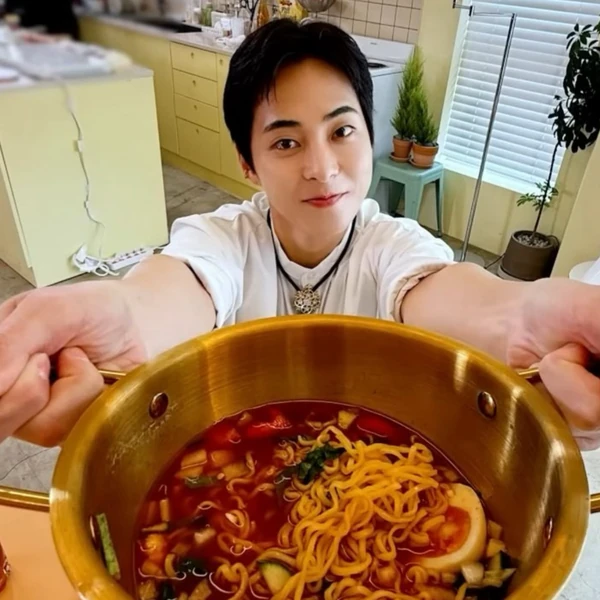 Momen Terbaik EXO Pilihan Penggemar