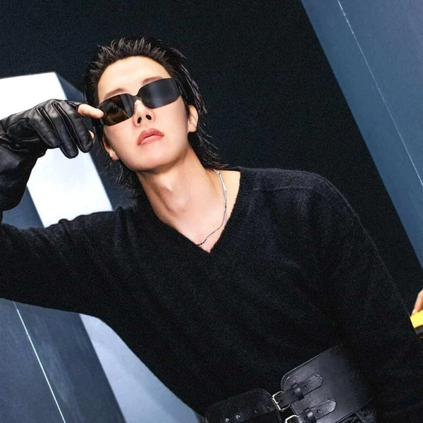 Momen Terbaik j-hope (BTS) Pilihan Penggemar