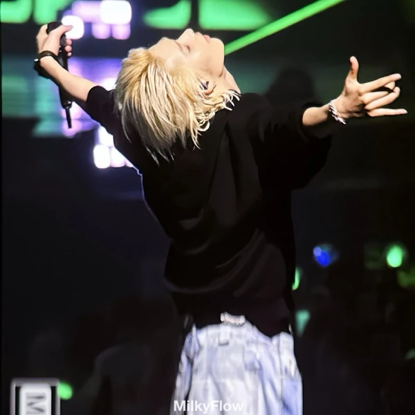 Foto Populer Penuh Cinta untuk NI-KI (ENHYPEN)