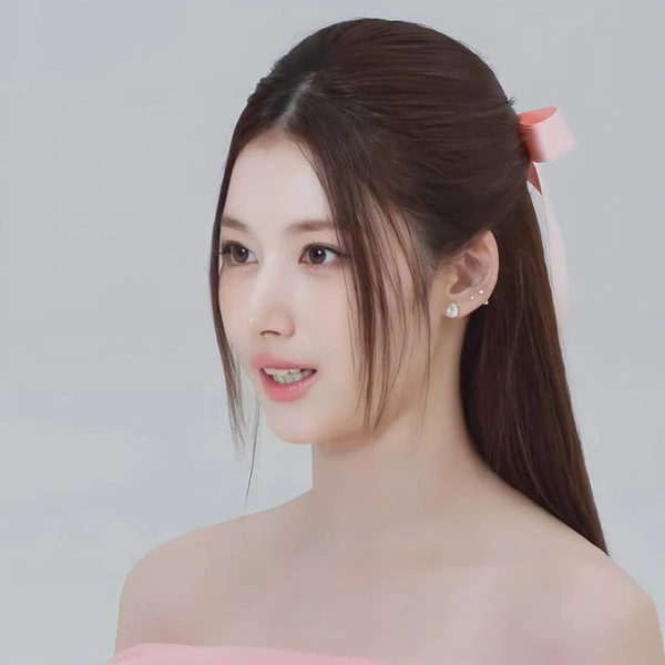 粉丝票选的Sana (TWICE)最佳瞬间