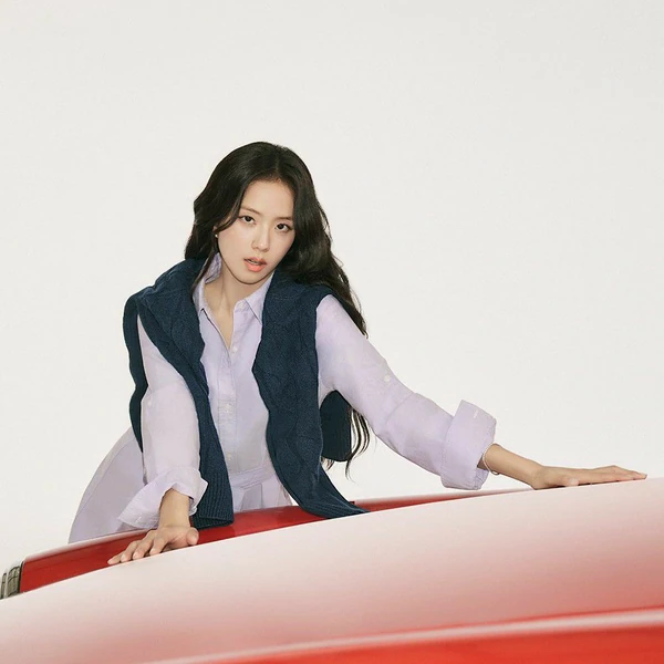 오늘 가장 사랑받은 지수 (BLACKPINK)의 모습