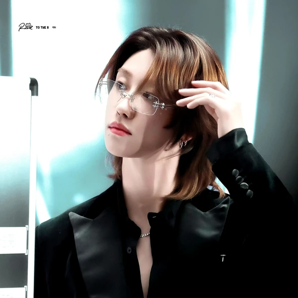 Top Photo Full of The 8 (SEVENTEEN) Love