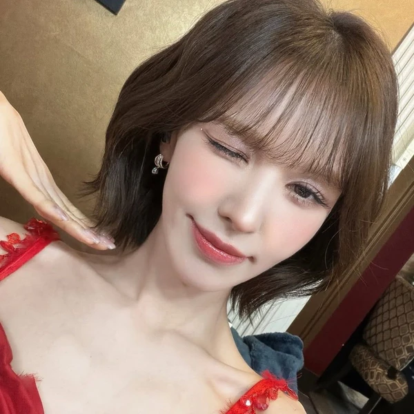 Top Photo Full of Wendy (Red Velvet) Love