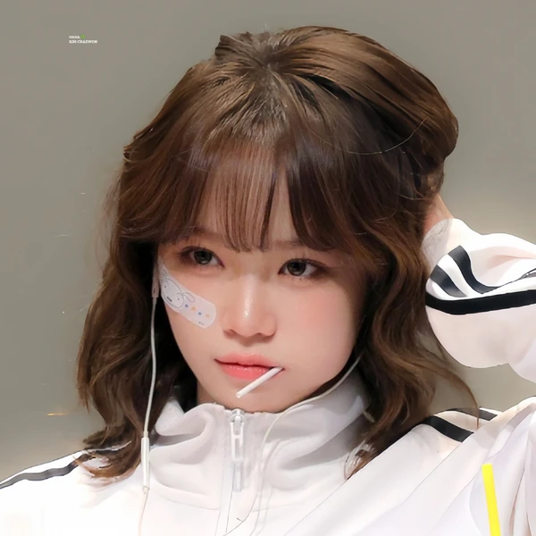 Today's Most Loved Kim Chaewon (LE SSERAFIM)