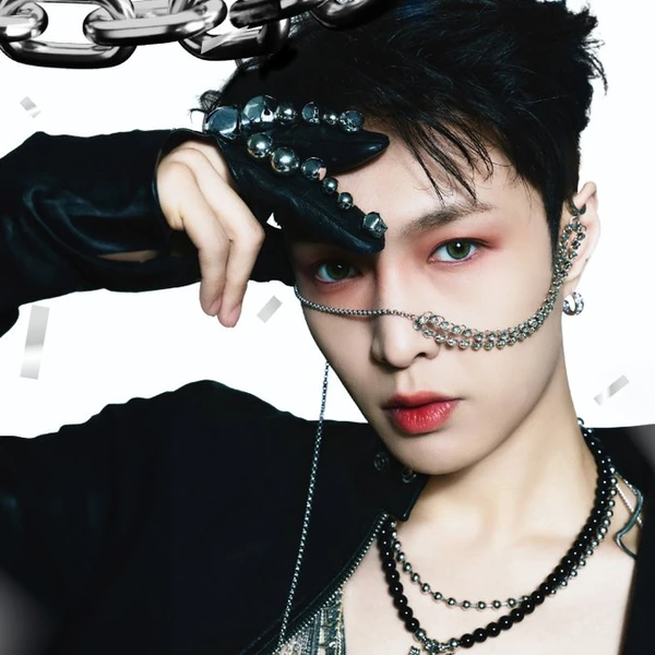 Fans' Pick: Best Moment of Lay (EXO)