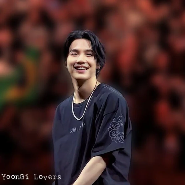 슈가 (방탄소년단) 팬심 가득한 인기 사진