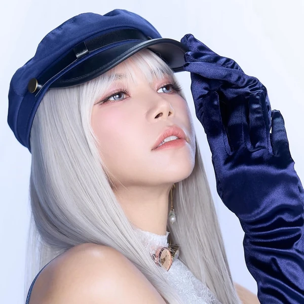 Today's Most Loved Solar (MAMAMOO)