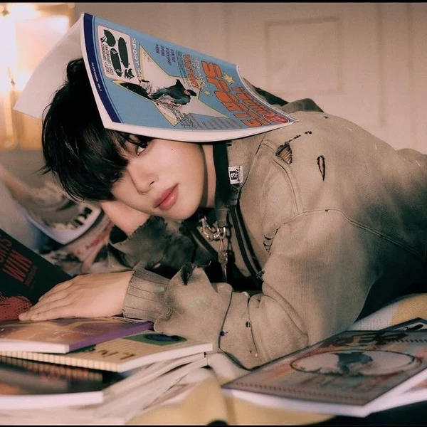 Today's Most Loved Amaru (KickFlip)