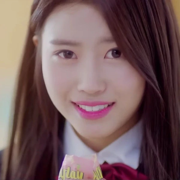 오늘 가장 사랑받은 이미주 (러블리즈)의 모습