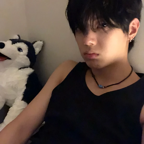 Today's Most Loved LEEJEONG (WHIB)