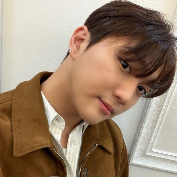 Today's Most Loved Hong Joochan (GoldenChild)