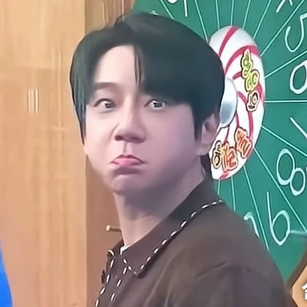 Today's Most Loved Hwang Chiyeol