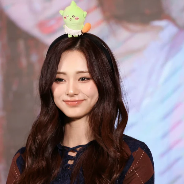 今天最受喜爱的子瑜 (TWICE)