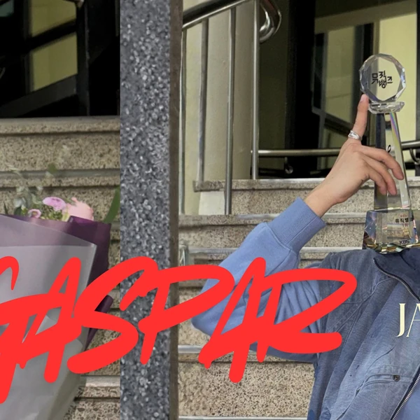 Top Photo Full of JL (AHOF) Love