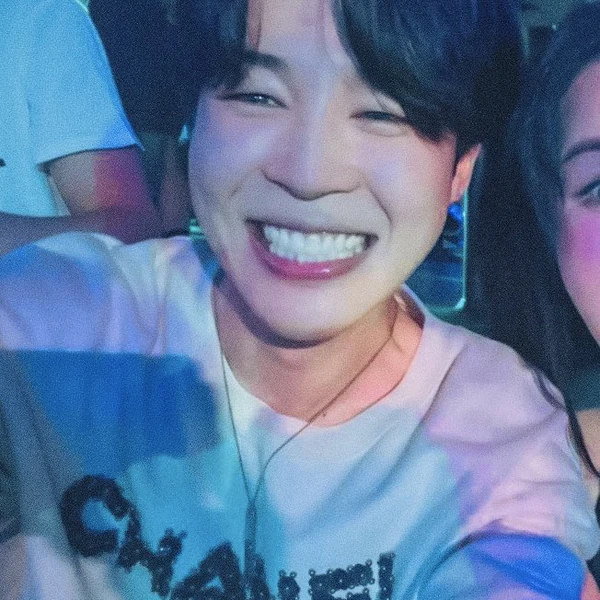 Most popular banner post of Jimin (BTS) in the community