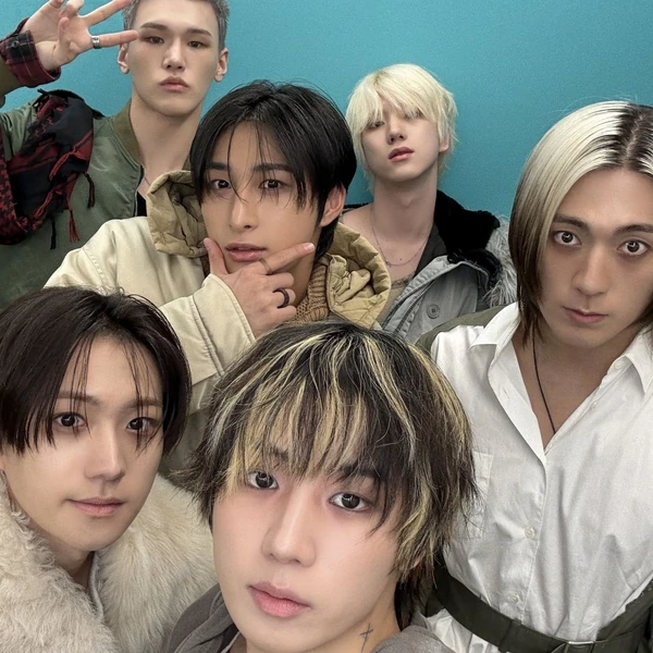 저스트비 팬심 가득한 인기 사진