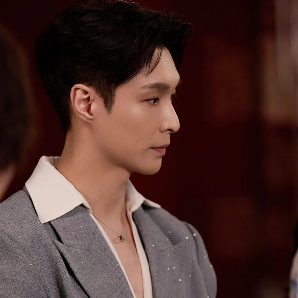 Today's Most Loved Lay (EXO)