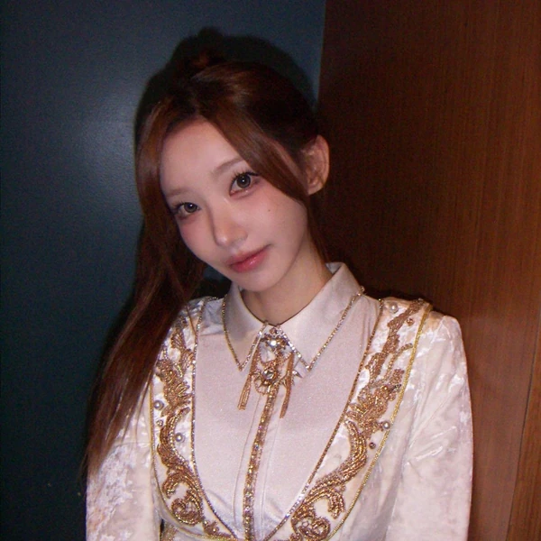 Top Photo Full of QWER Love