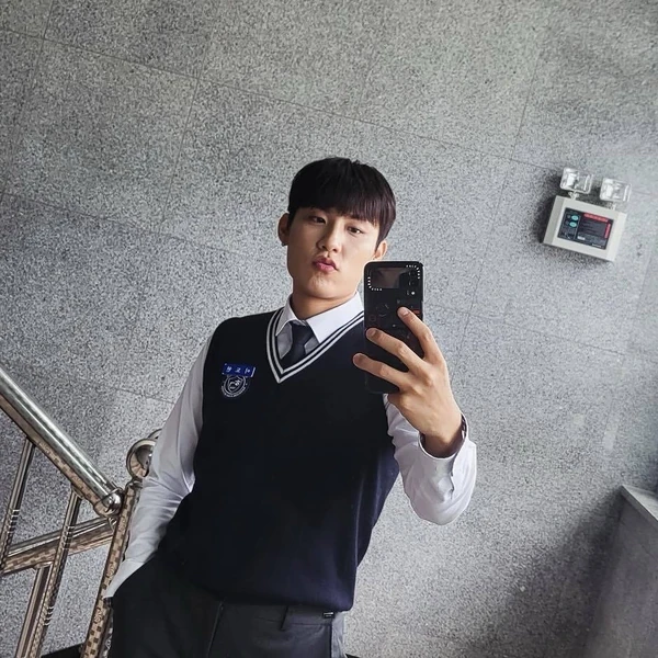 Top Photo Full of Park Woojin (AB6IX) Love