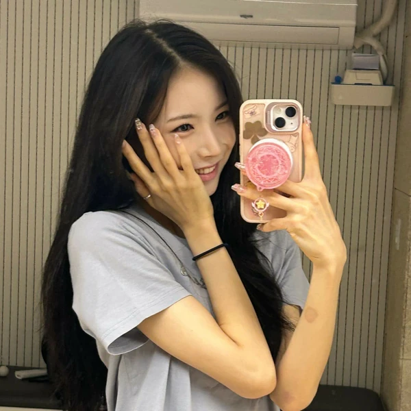 SECRET NUMBER 팬심 가득한 인기 사진