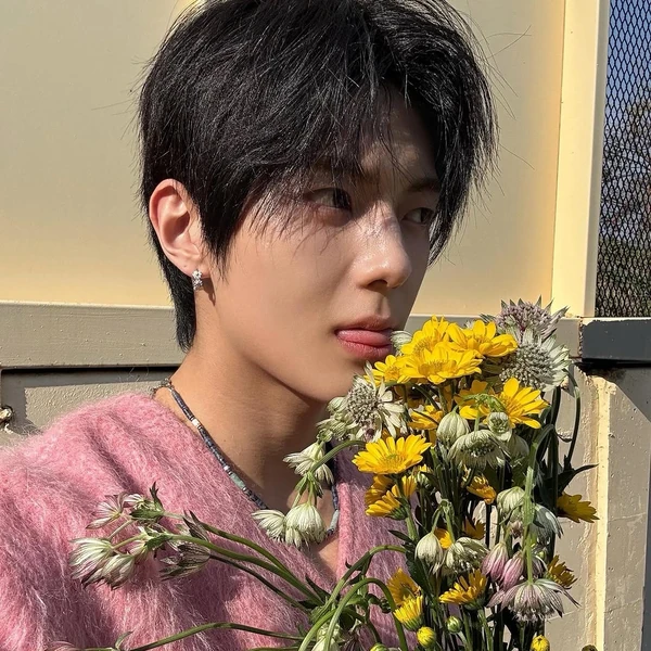 Top Photo Full of LEEJEONG (WHIB) Love