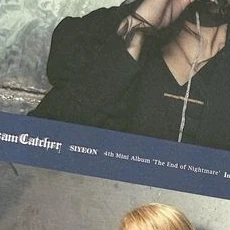 Top Photo Full of Siyeon (DREAMCATCHER) Love