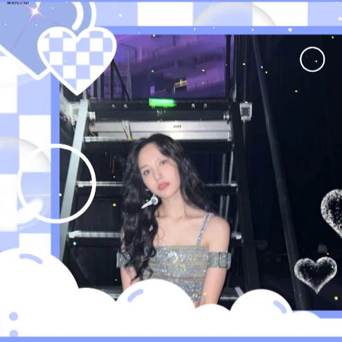 오늘 가장 사랑받은 미나 (TWICE)의 모습