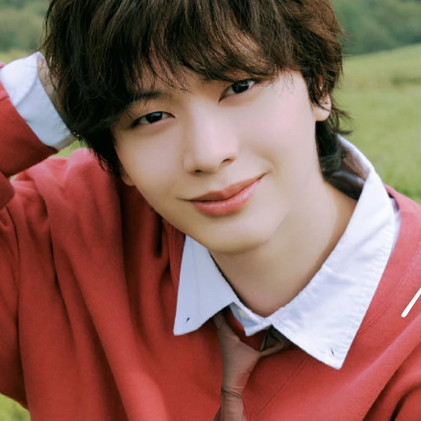 Top Photo Full of Yook Sungjae (BTOB) Love