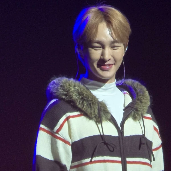 Today's Most Loved Onew (SHINee)