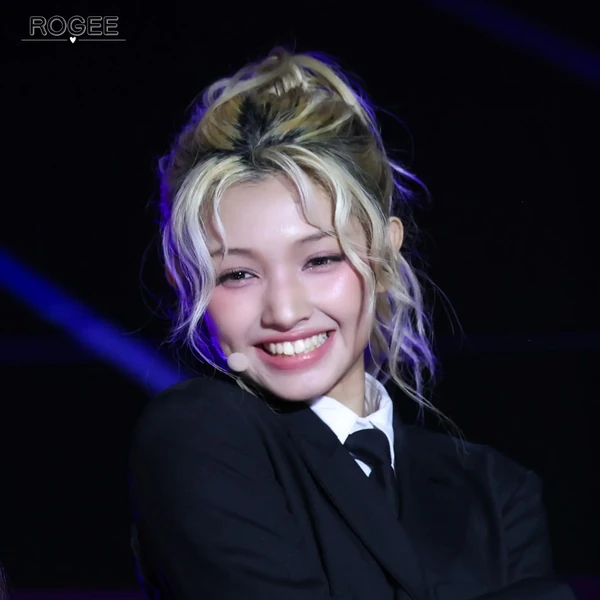 Today's Most Loved Gehlee (UNIS)