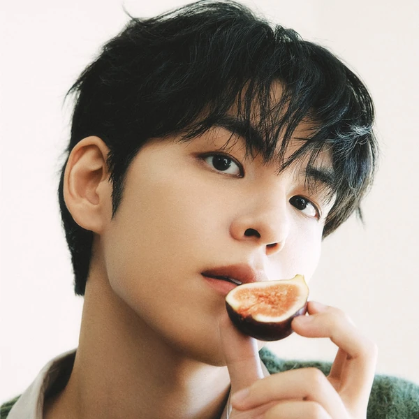 充滿粉絲愛意的元弼 (DAY6)人氣照片