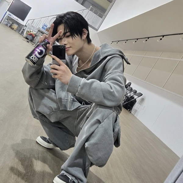 充滿粉絲愛意的NI-KI (ENHYPEN)人氣照片