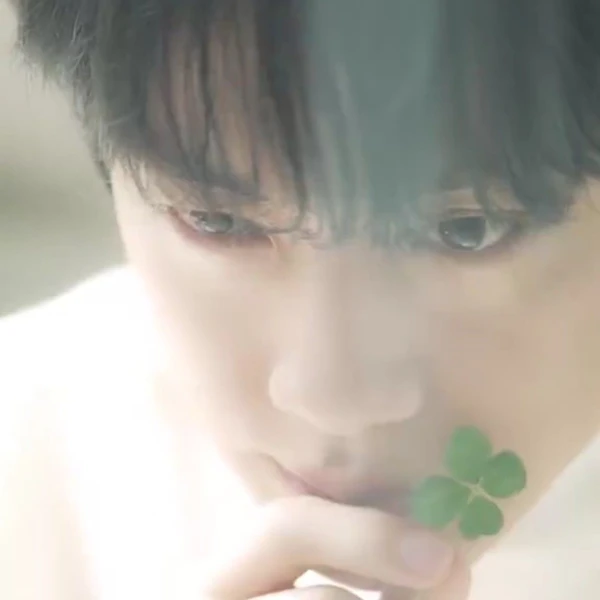 팬들이 뽑은 진 (방탄소년단) 최고의 순간