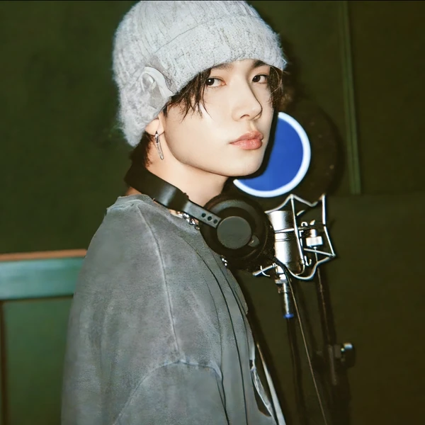 Foto Populer Penuh Cinta untuk Heeseung (ENHYPEN)