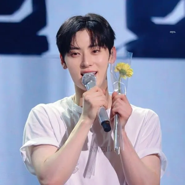 Fans' Pick: Best Moment of Hwang Minhyun