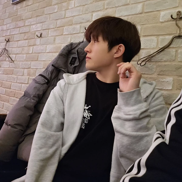 Top Photo Full of Jinjin (ASTRO) Love