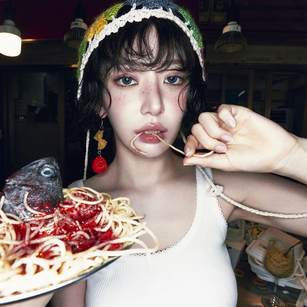 Today's Most Loved Sakura (LE SSERAFIM)