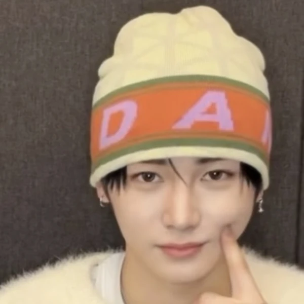 Top Photo Full of Zhou Anxin (ALPHA DRIVE ONE) Love