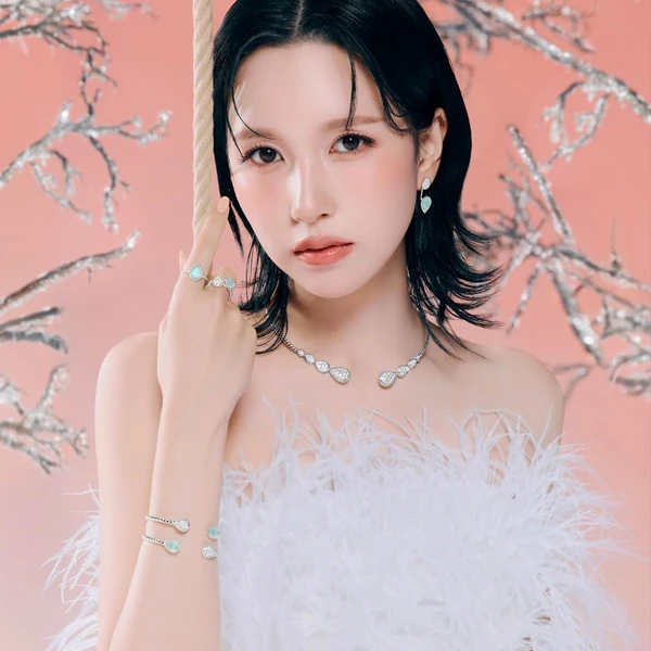 Today's Most Loved Mina (TWICE)