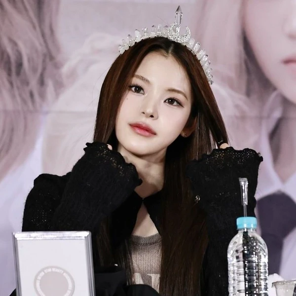 粉丝票选的富岡茉衣 (izna)最佳瞬间