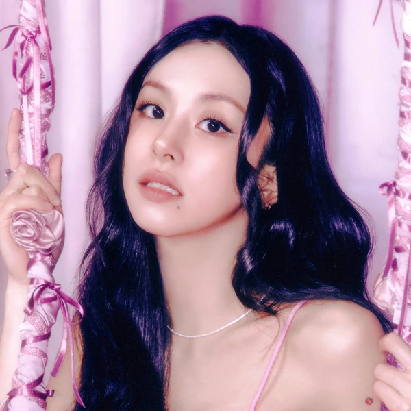 今天最受喜爱的彩瑛 (TWICE)