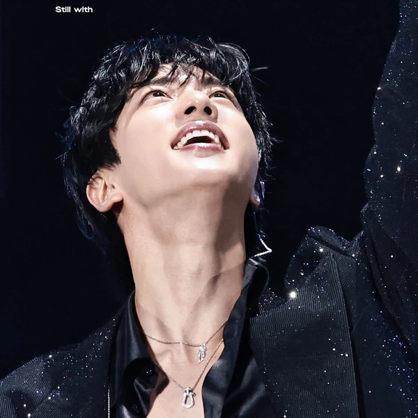 진 (방탄소년단) 팬심 가득한 인기 사진