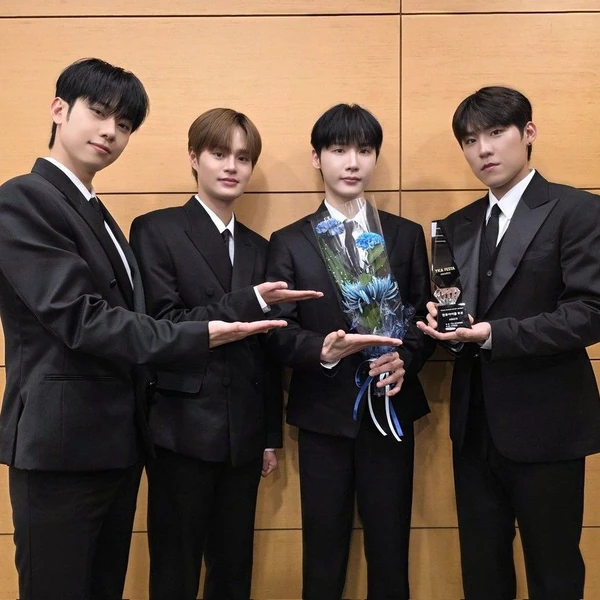 팬들이 뽑은 AB6IX 최고의 순간