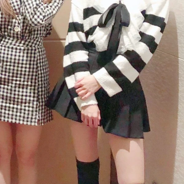 充滿粉絲愛意的April人氣照片