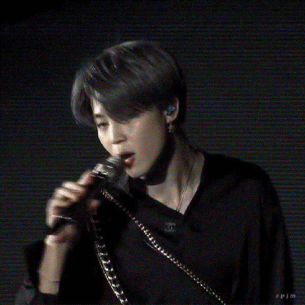 오늘 가장 사랑받은 지민 (방탄소년단)의 모습