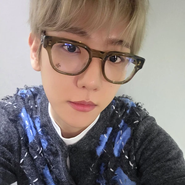 充滿粉絲愛意的伯賢 (EXO)人氣照片