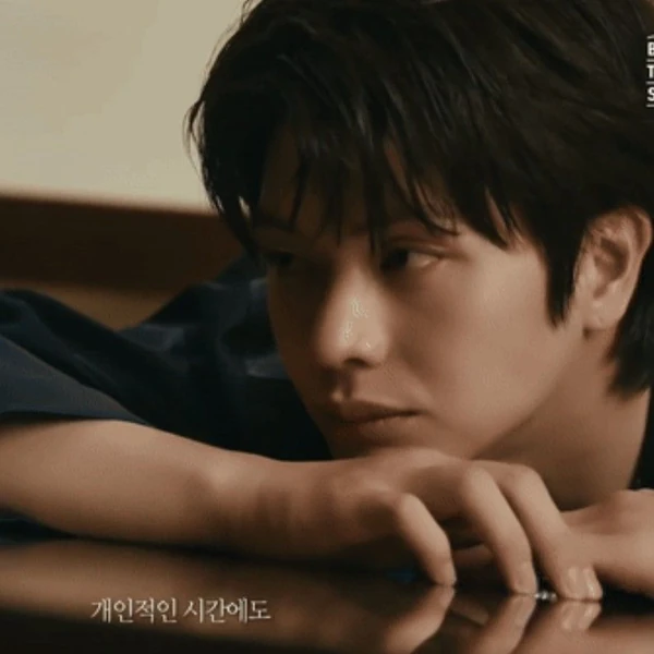 육성재 (비투비) 팬심 가득한 인기 사진