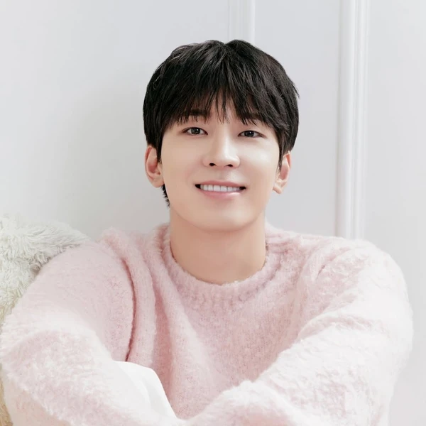 Today's Most Loved Wonwoo (SEVENTEEN)