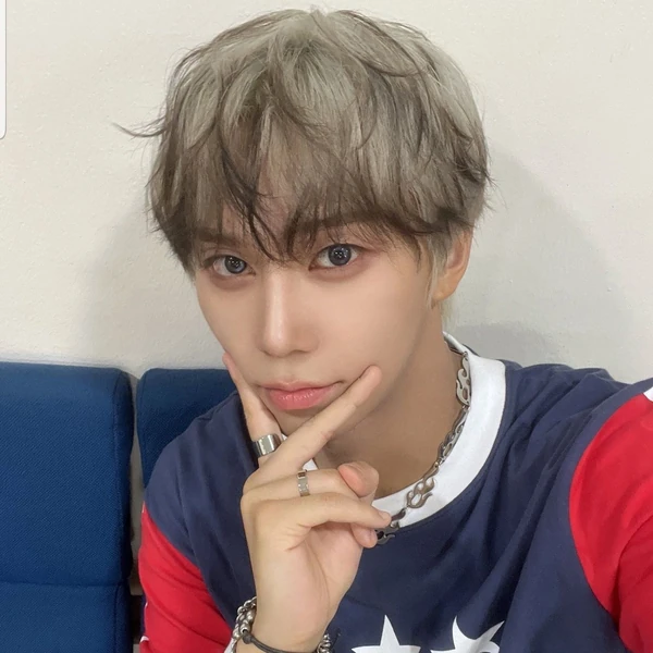 준서 (BAE173) 팬심 가득한 인기 사진