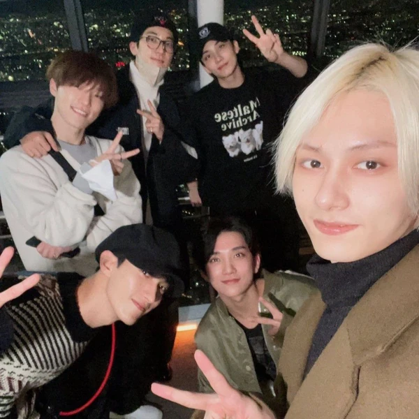 Top Photo Full of Jeonghan (SEVENTEEN) Love